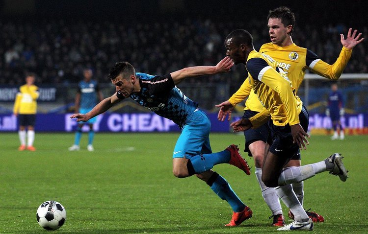 停赛2场 停赛2场