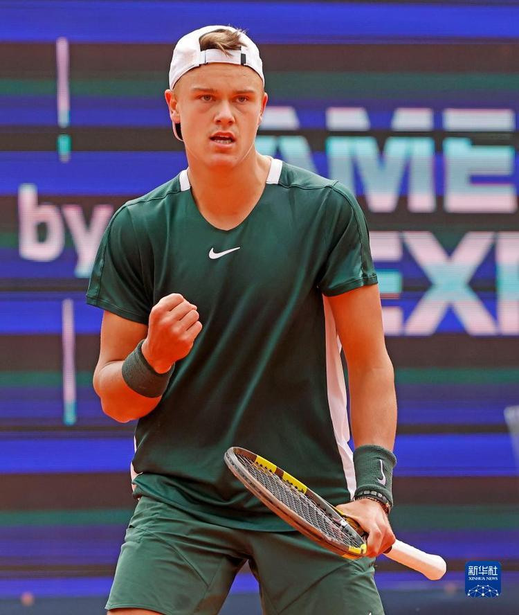 规被直接红 规被直接红