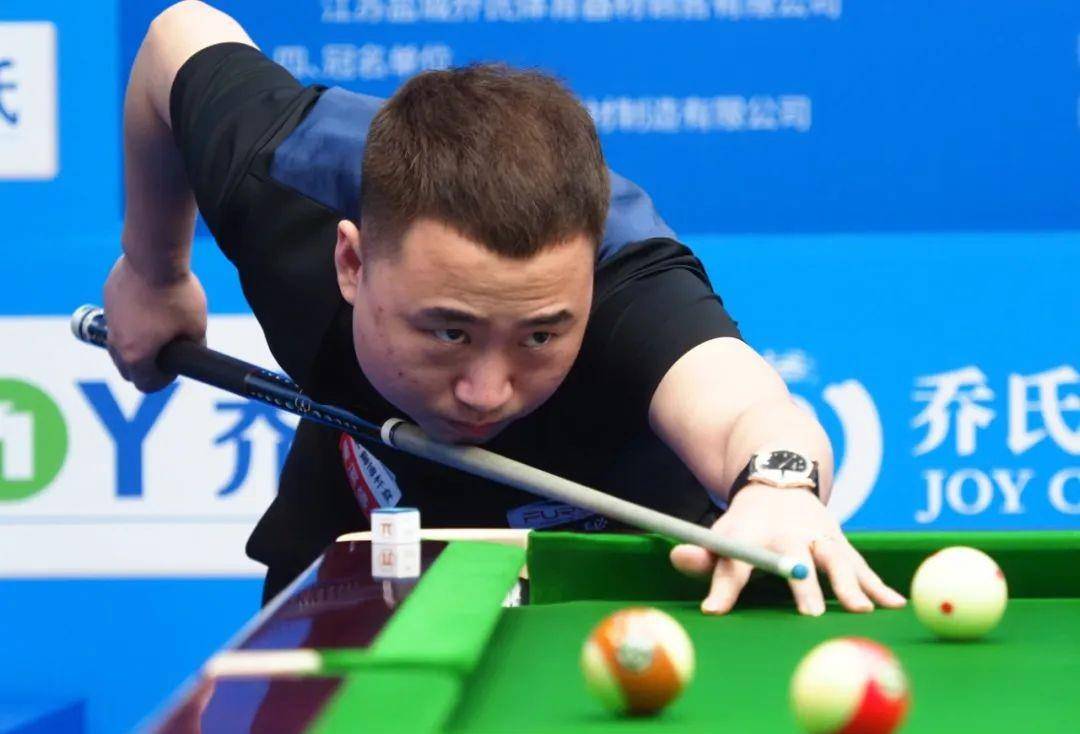 的比赛中吸 的比赛中吸