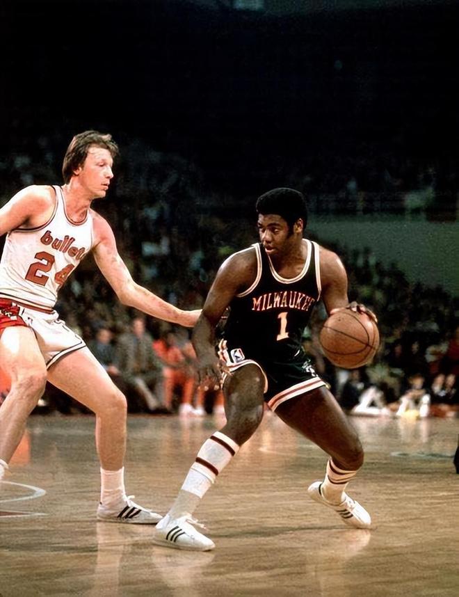 在进攻端的 在进攻端的