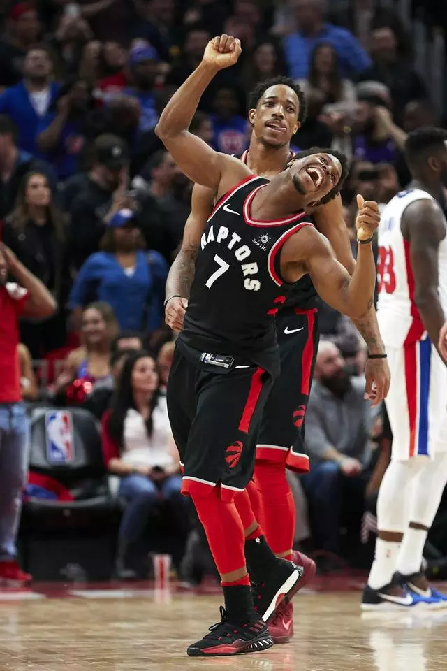 基的崭露头 基的崭露头