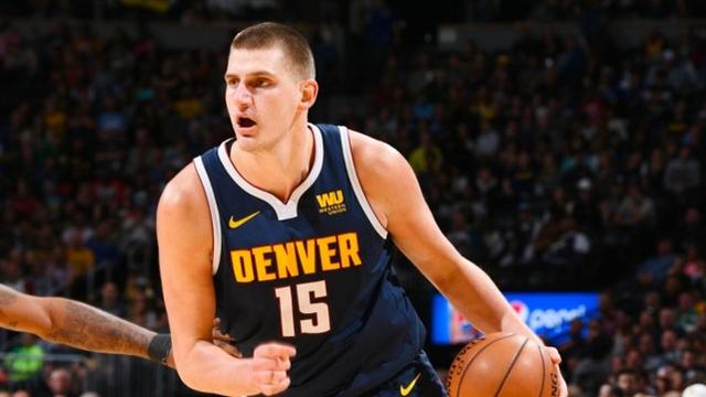 我们拭目以 我们拭目以